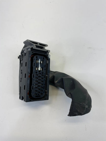 2004-2006 HYUNDAI ELANTRA 2.0L ABS ANTI LOCK BRAKE PUMP RELAY PLUG CONNECTOR OEM