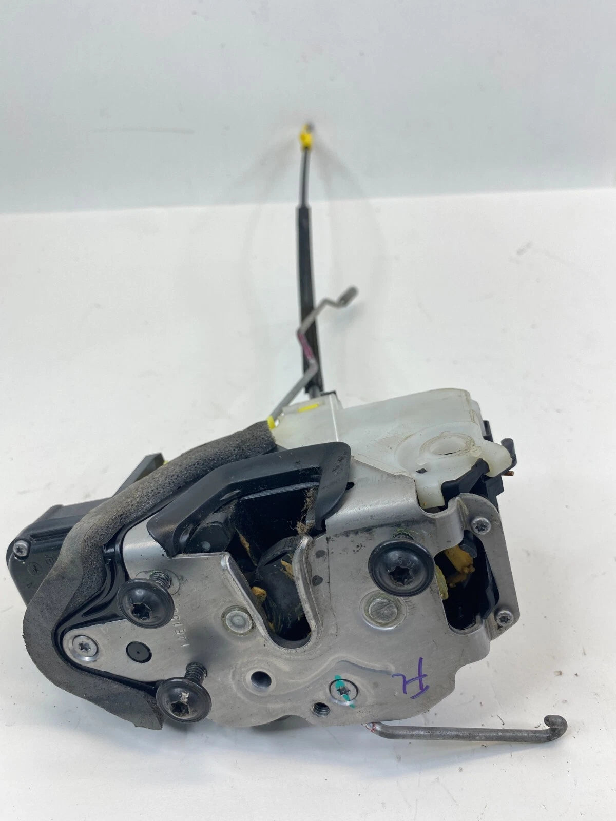 2013-2015 CHEVROLET MALIBU FRONT LEFT DOOR LOCK LATCH RELEASE ACTUATOR 13579522