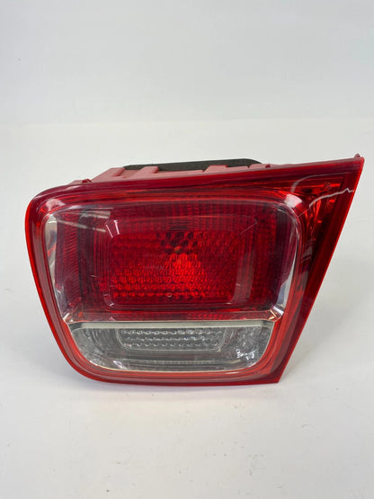 2013-2015 CHEVY MALIBU REAR RIGHT SIDE TAIL LIGHT INNER TAILLIGHT BRAKE LAMP OEM