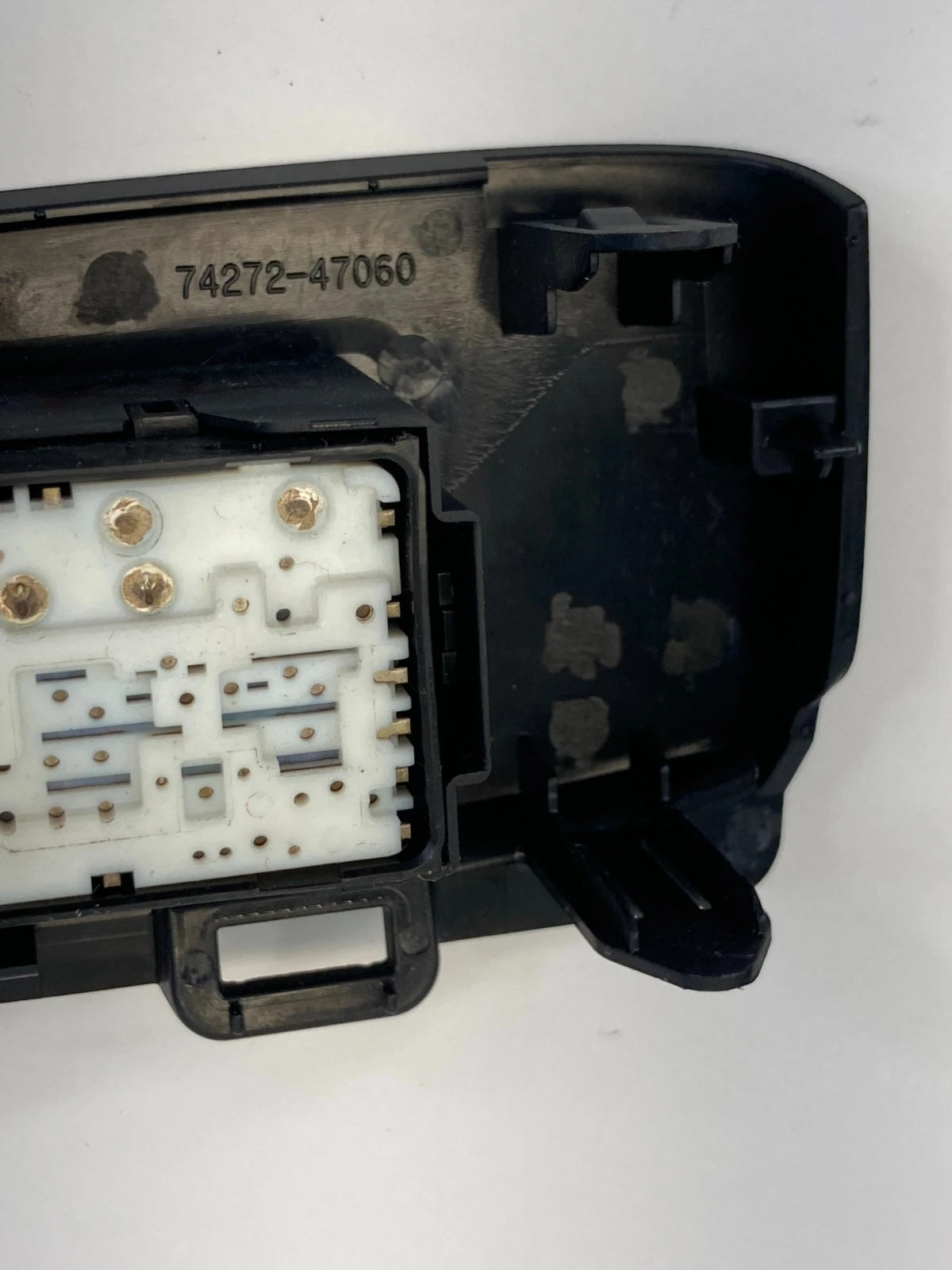 2010-2015 TOYOTA PRIUS REAR LEFT DOOR WINDOW SWITCH W/TRIM BEZEL 74272-47060 OEM
