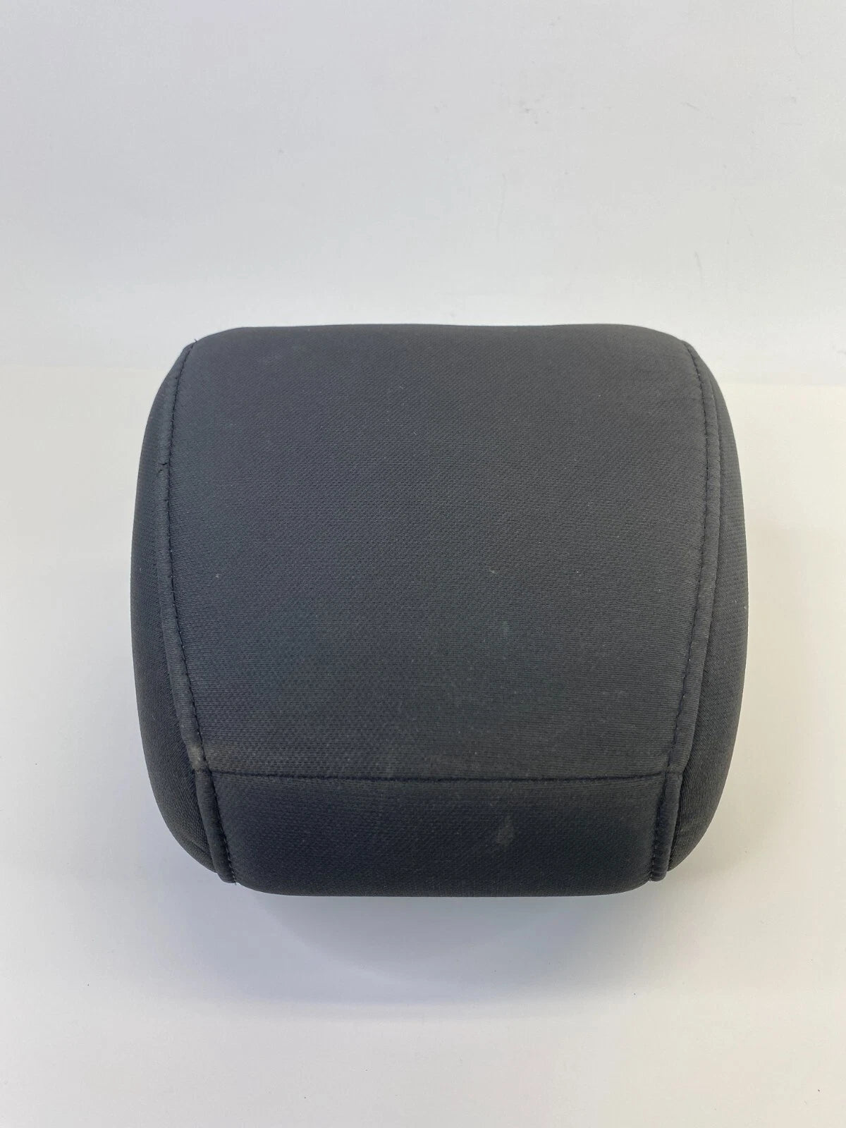 2012 2013 FORD FIESTA FRONT SEAT RIGHT PASSENGER HEADREST HEAD REST OEM