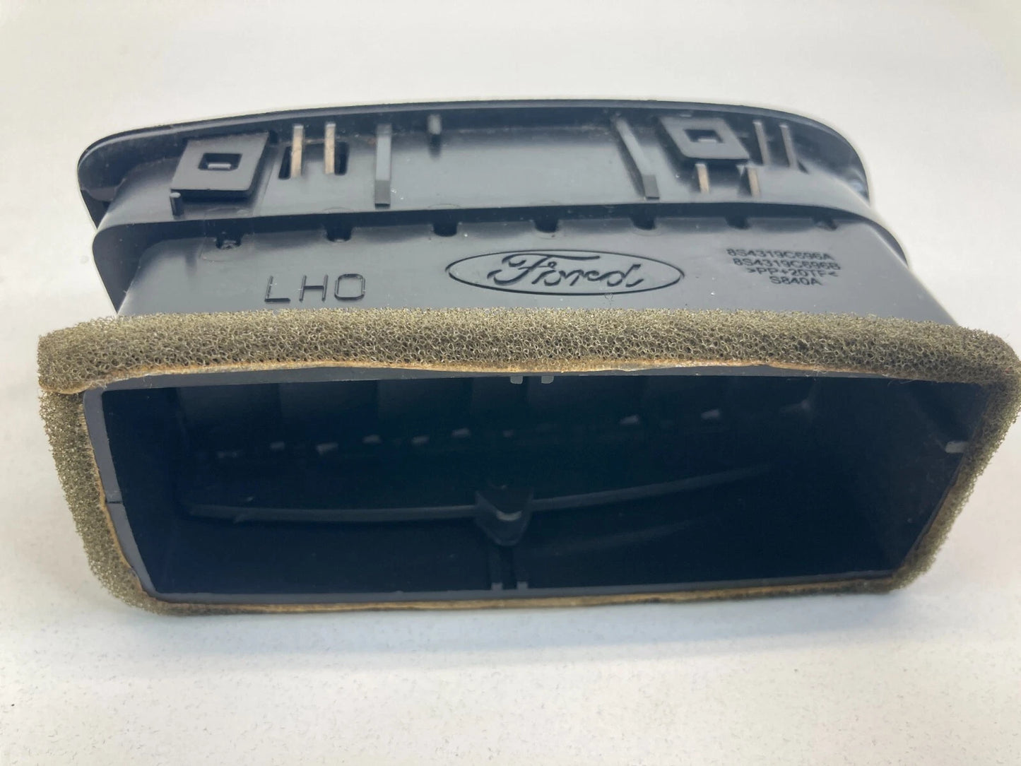 08-11 FORD FOCUS LEFT DRIVER SIDE DASH A/C AIR VENT DUCT OUTLET 8S4319C696A OEM