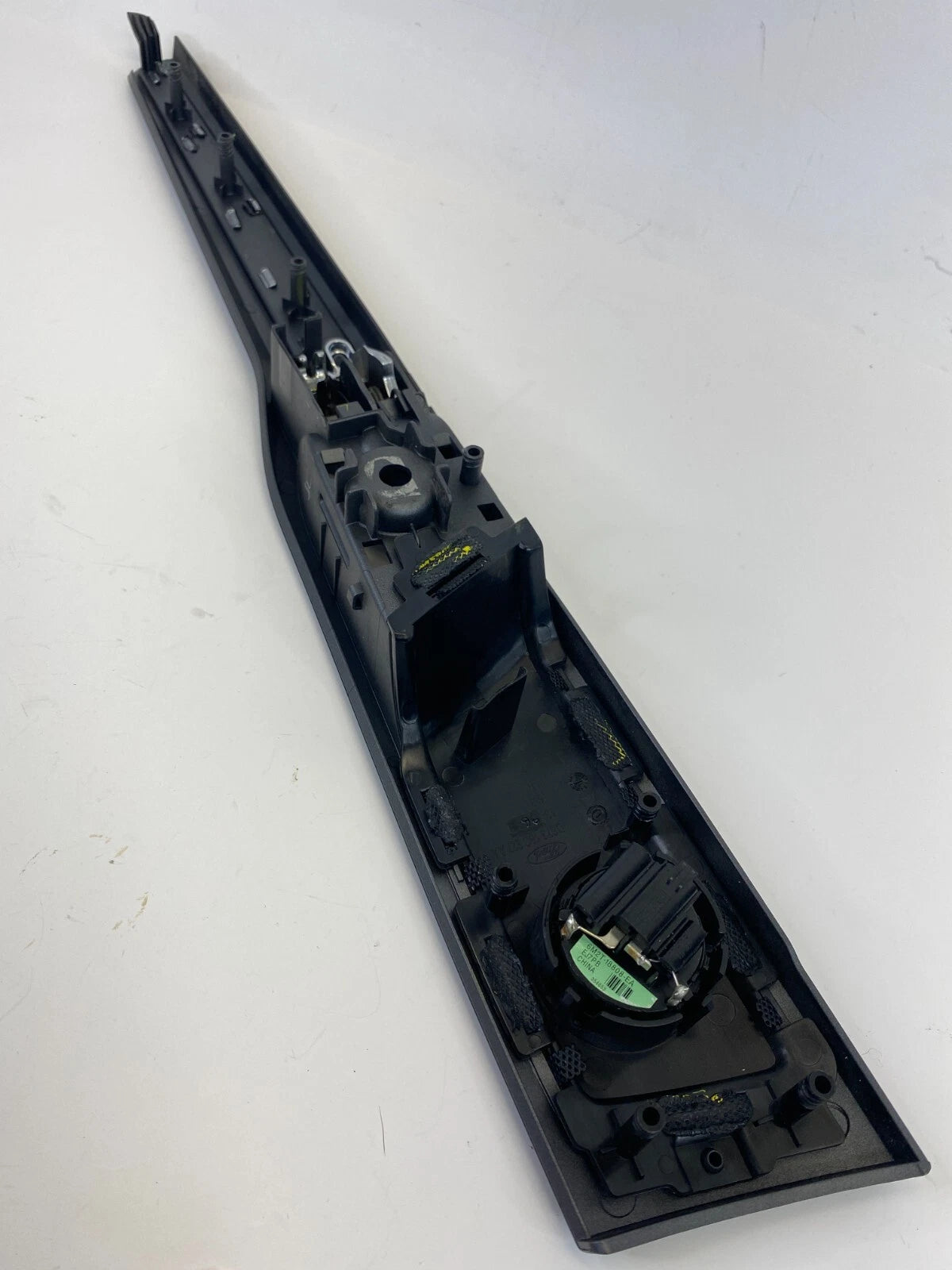 13-16 FORD FUSION REAR LEFT SIDE INTERIOR DOOR HANDLE W/ BEZEL TRIM DS7318C927AA