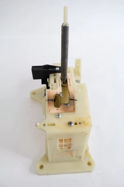 2014-2016 HYUNDAI ELANTRA 1.8 AUTO TRANS BASE FLOOR GEAR SHIFTER LEVER ASSY OEM