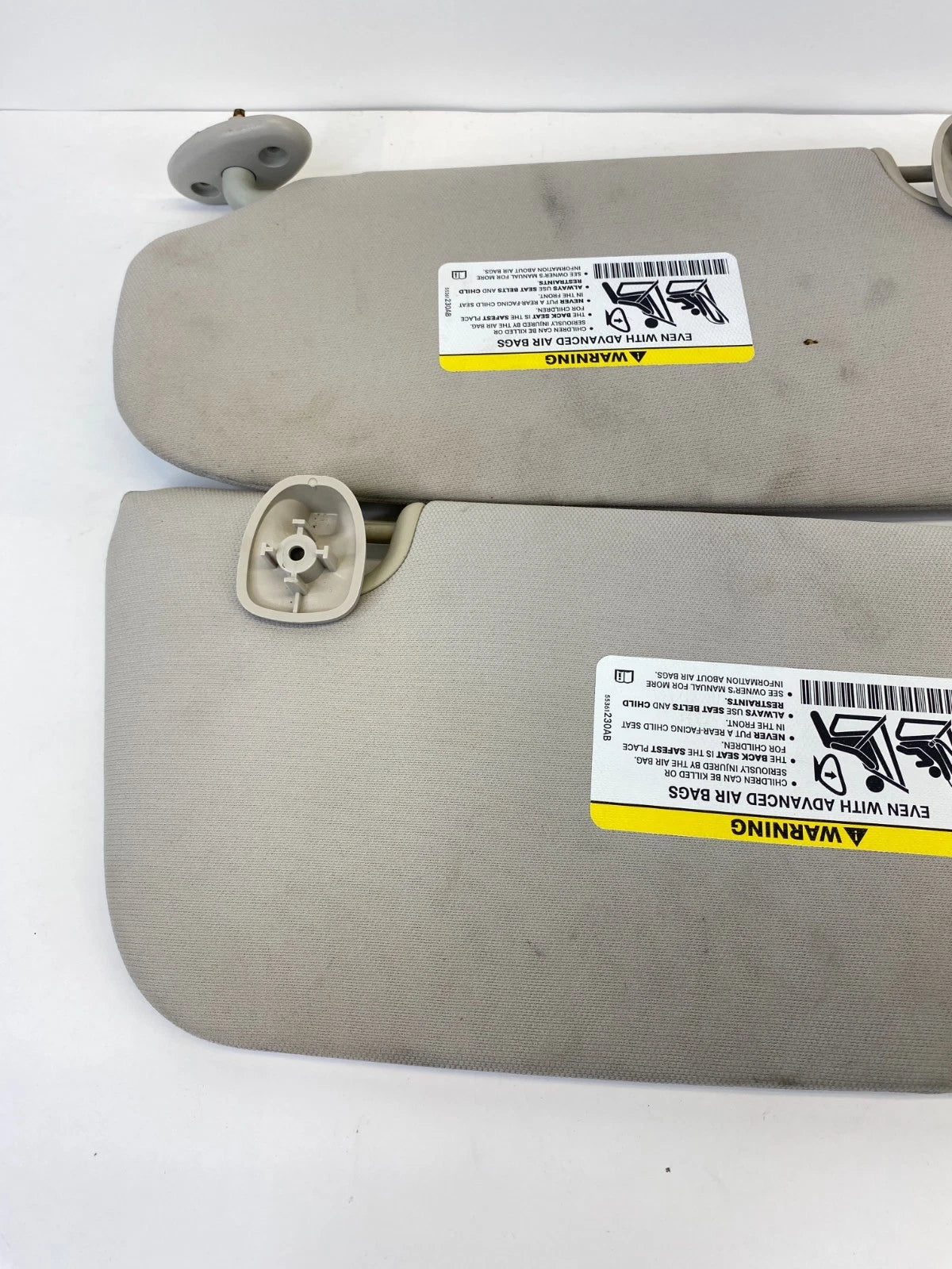 2010-2012 DODGE CALIBER SUNVISOR SET SUN VISOR PAIR LEFT RIGHT GREY OEM