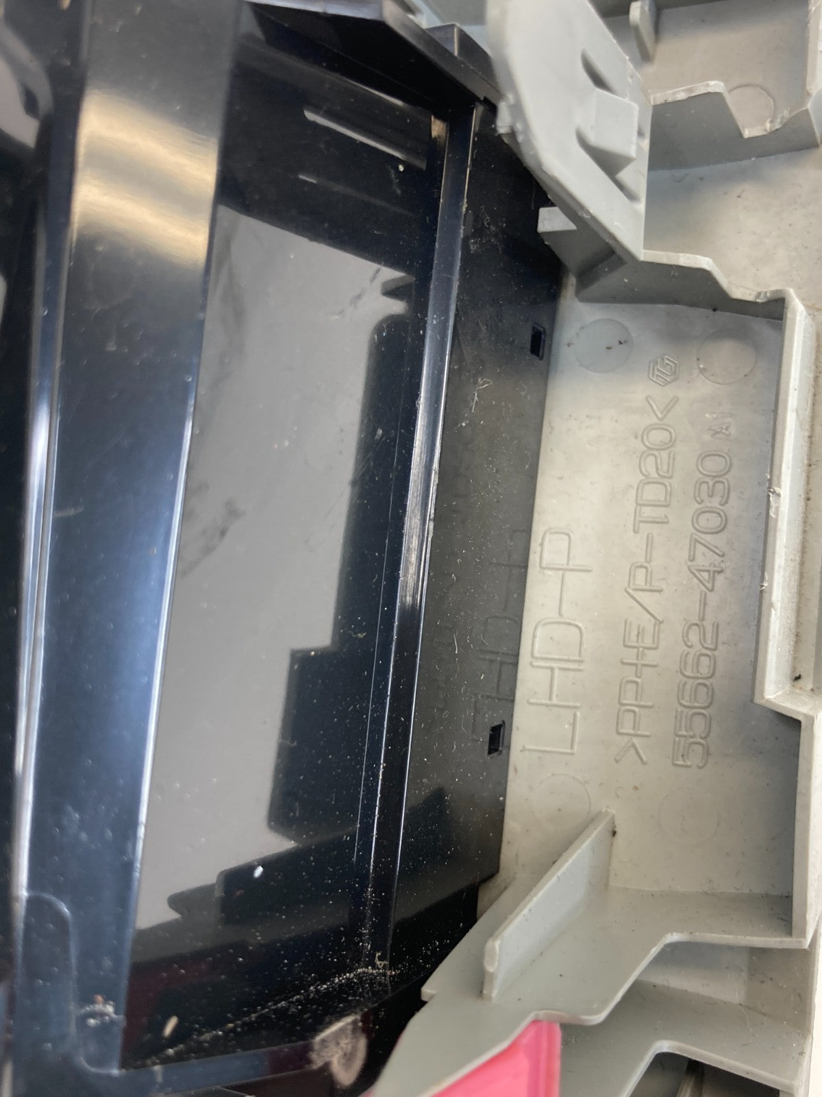 10-15 Toyota Prius Dash Right Side AC Air Vent Grille Outlet 55662-47030 OEM