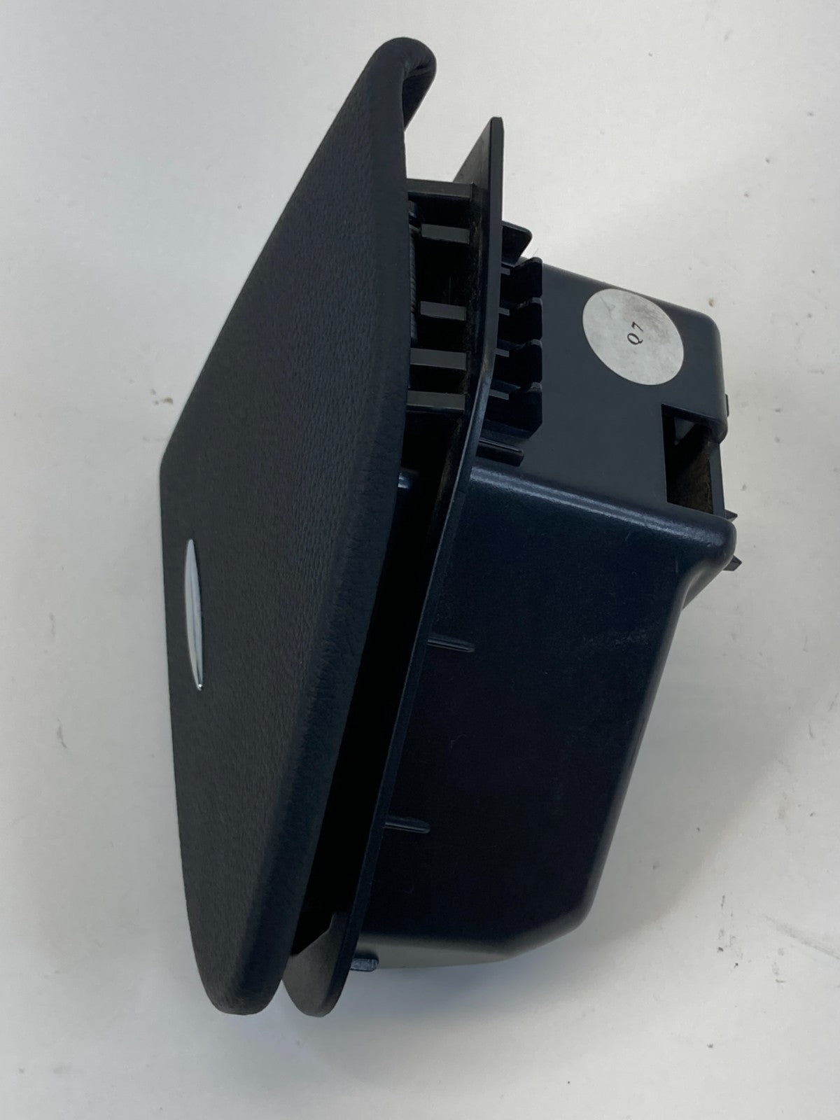 2006 Mercedes-Benz CLS500 Rear Left Door Inner Ashtray Ash Tray 211-810-07-30