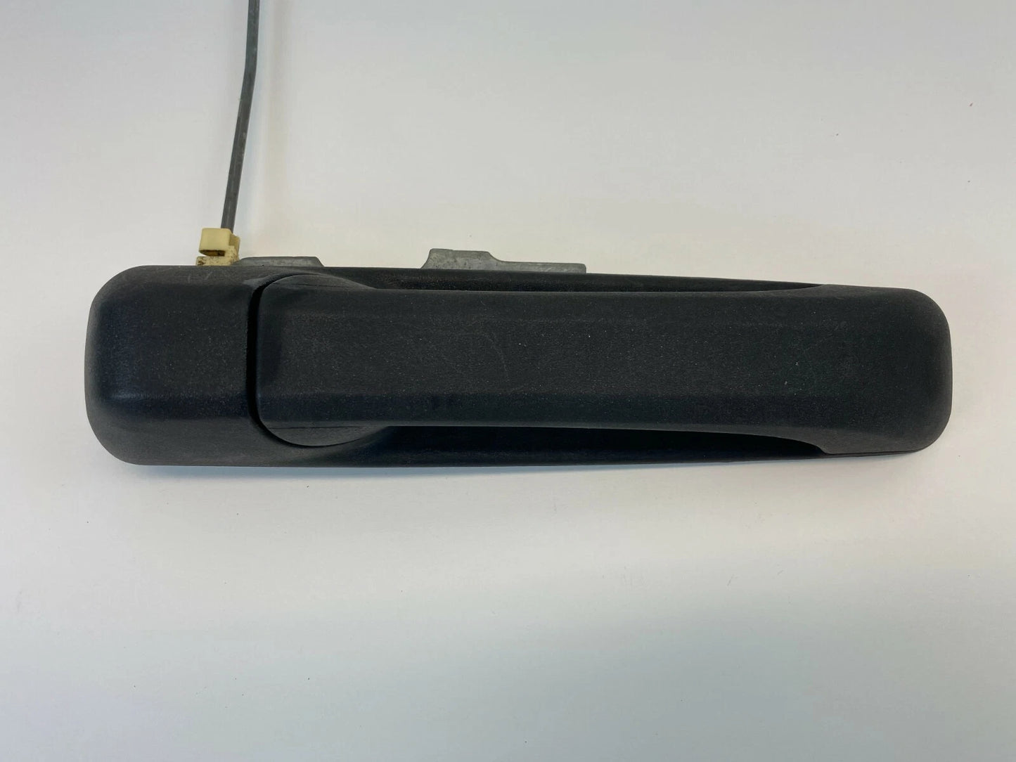 05-07 JEEP GRAND CHEROKEE LAREDO FRONT RIGHT EXTERIOR DOOR HANDLE ASSEMBLY OEM