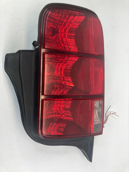 05-09 Ford Mustang Convertible Rear Right Side Tail Light Taillight 13A412-AA