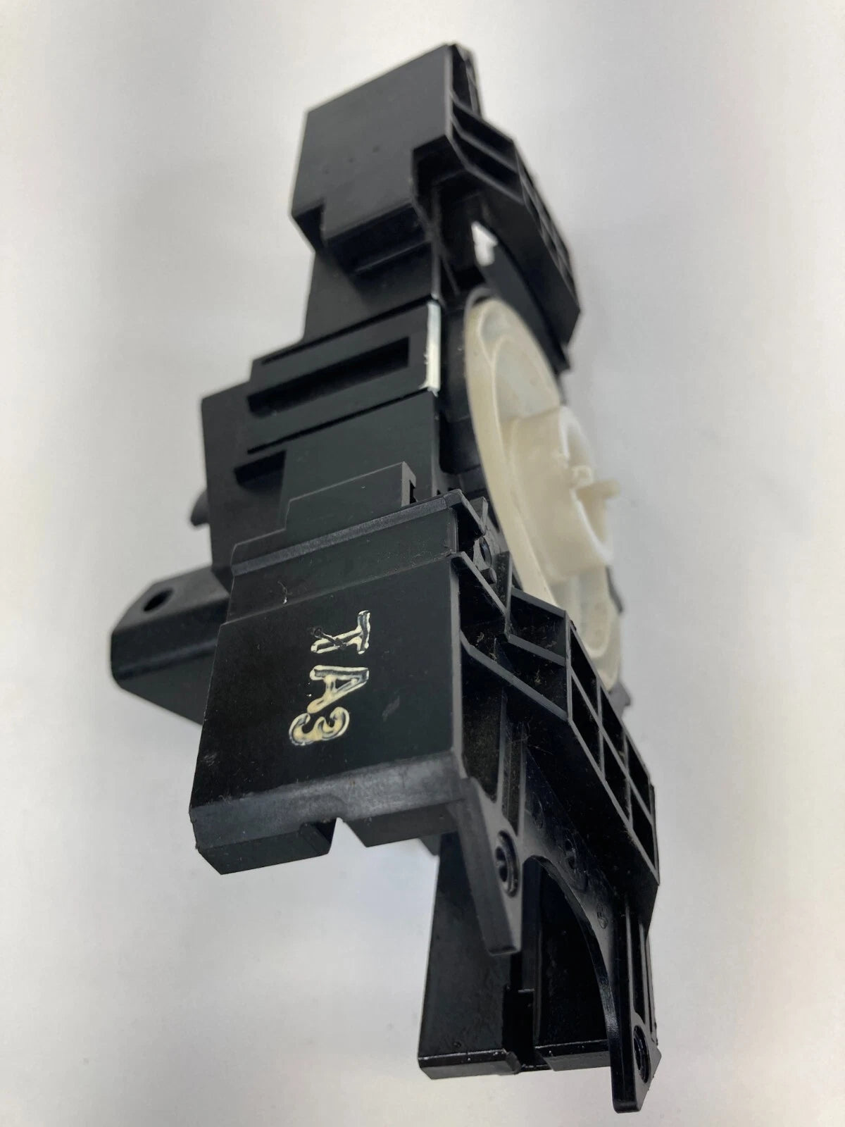 2003-2007 HONDA ACCORD SEDAN STEERING COLUMN MULTI-FUNCTION SWITCH HOUSING TRIM