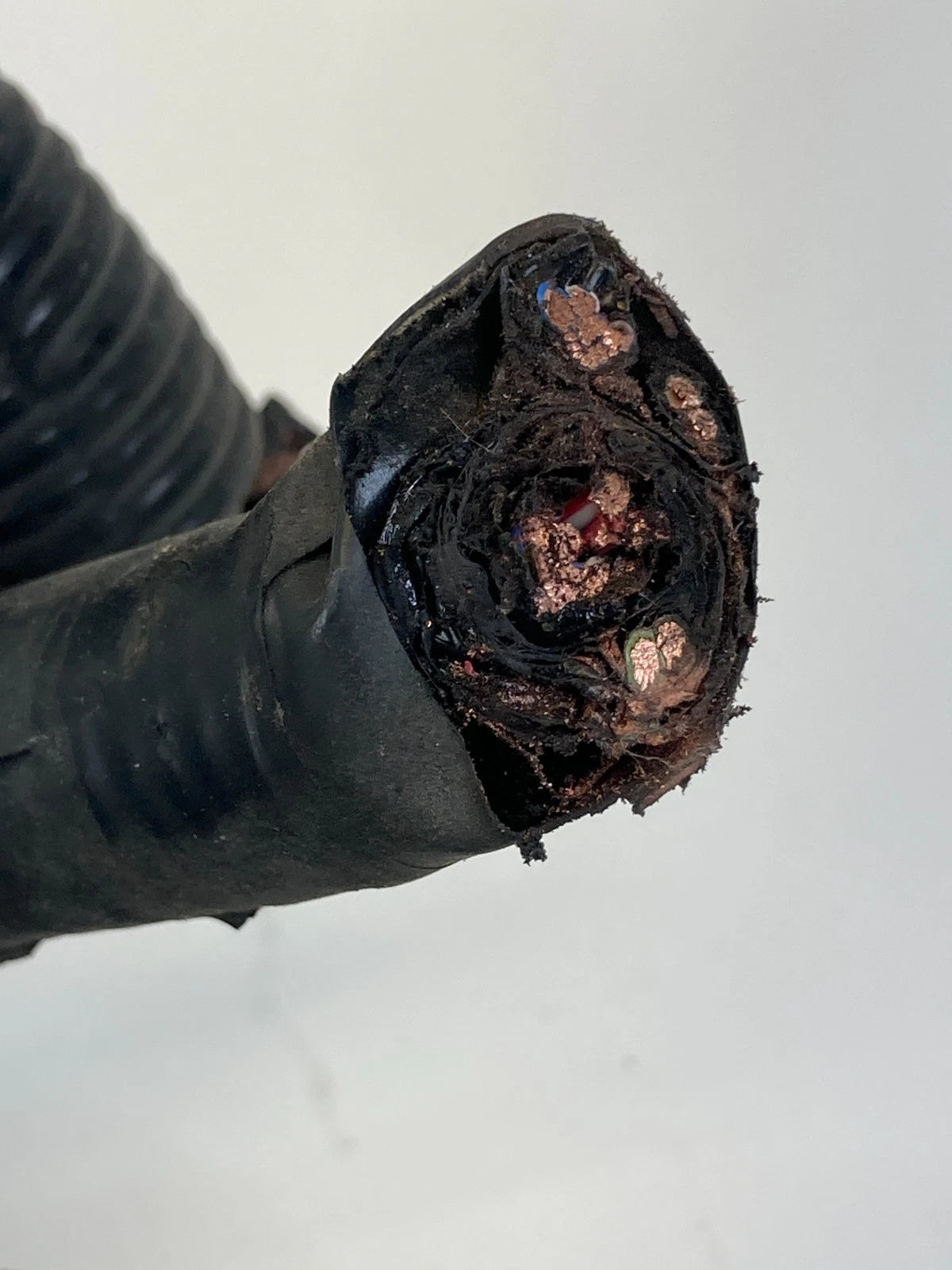 2005-2007 HONDA ODYSSEY 3.5L V6 ENGINE COMPARTMENT FUSE BOX RELAY JUNCTION BLOCK