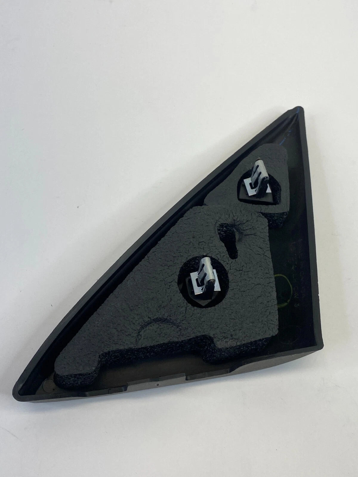 06-13 CHEVROLET IMPALA FRONT LEFT DRIVER INTERIOR DOOR CORNER COVER TRIM OEM