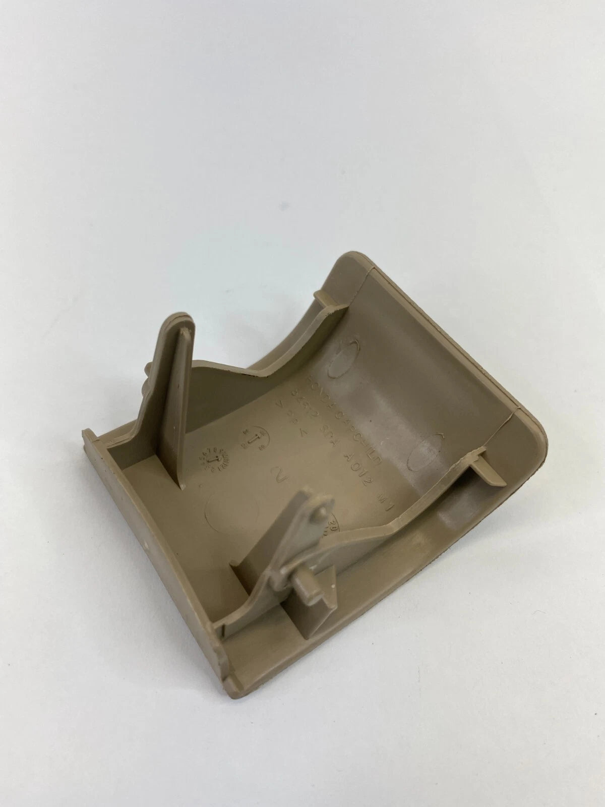 2003-2007 HONDA ACCORD REAR DECK CHILD SEAT ANCHOR BEZEL COVER OEM 84512SDA-A012