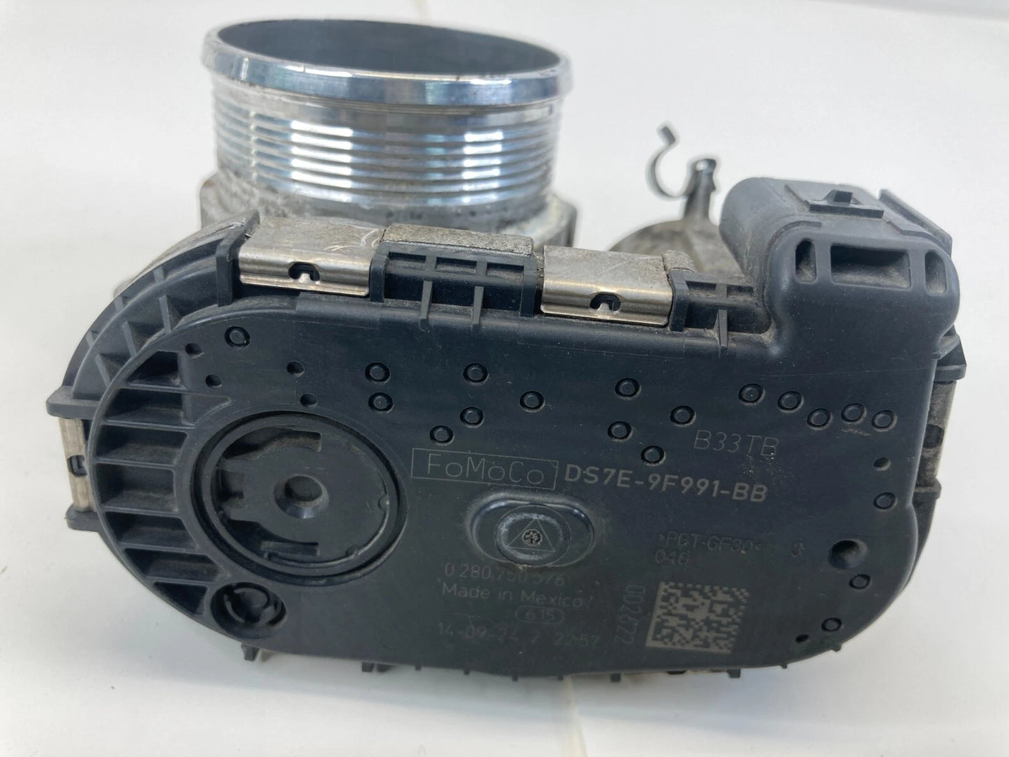 2014-2018 FORD FOCUS 14-19 ESCAPE 2.0L THROTTLE BODY VALVE ASSEMBLY DS7E9F991BB
