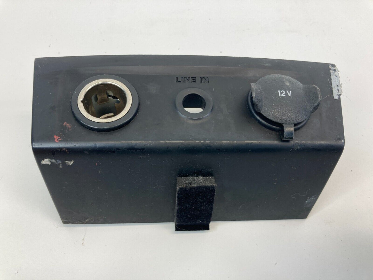 2008-2011 Ford Focus Center Dash Power Outlet 12V Panel Trim 8S43-54043D56-A OEM