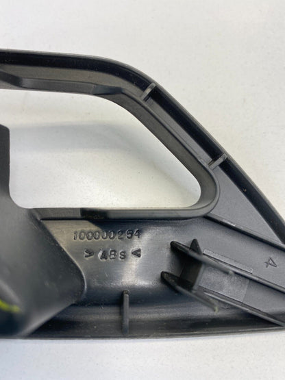 2009 2010 Dodge Journey Front Right Interior Door Handle Bezel Trim 100000254