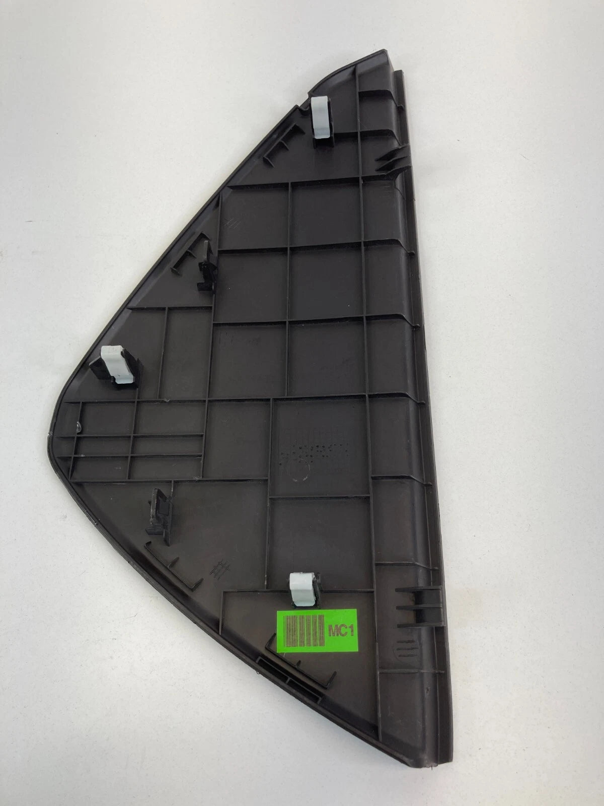 10 11 12 13 14 15 HYUNDAI TUCSON DASH RIGHT PASSENGER SIDE END CAP COVER TRIM