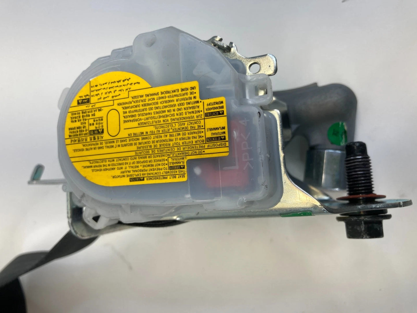 2013-2017 Hyundai Elantra GT Front Right Side Seat Belt Retractor 88820-A5500