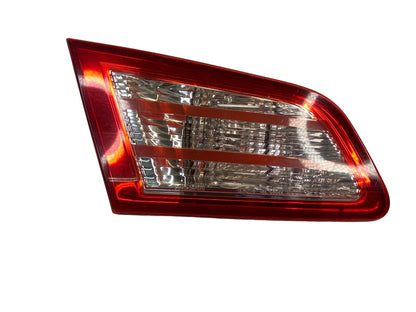 2003 2004 Infiniti G35 Sedan Rear Left Driver Side Tail Light Inner Taillight