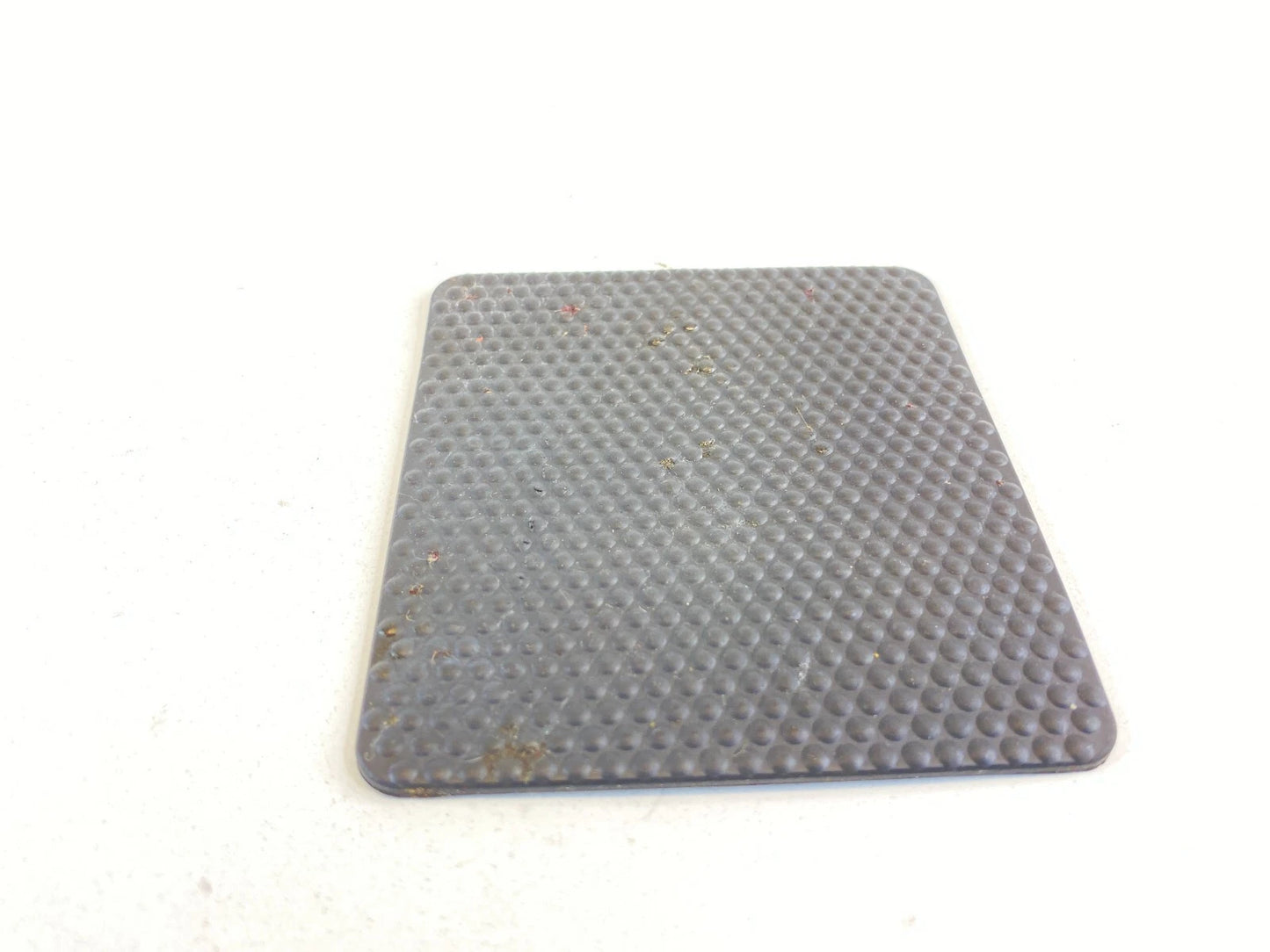 2001-2005 PONTIAC GRAND AM FLOOR CENTER CONSOLE RUBBER MAT INSERT 22628956 OEM