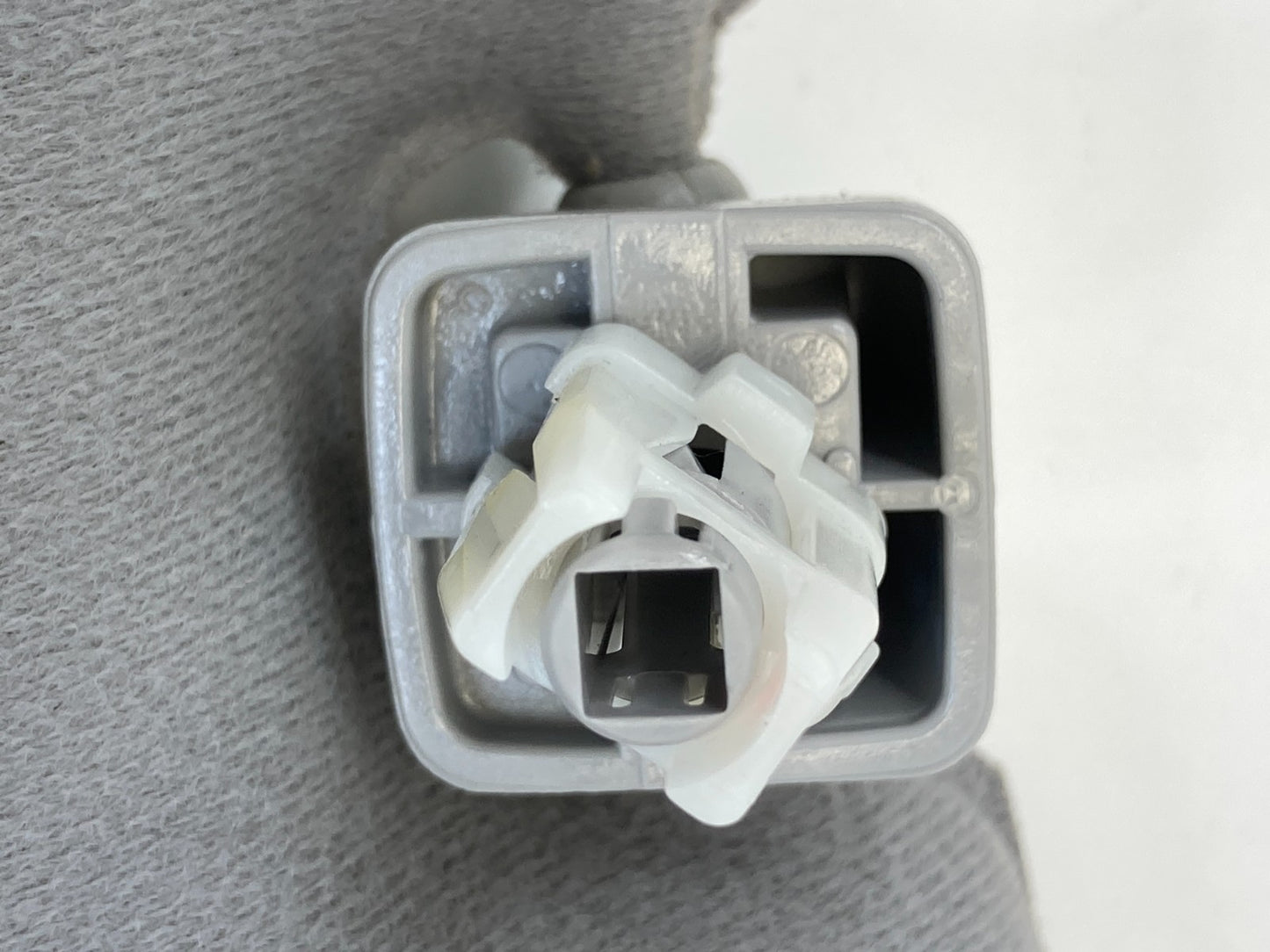 2004-2009 Toyota Prius Left & Right Sunvisor Sun Visor Shade Set Pair