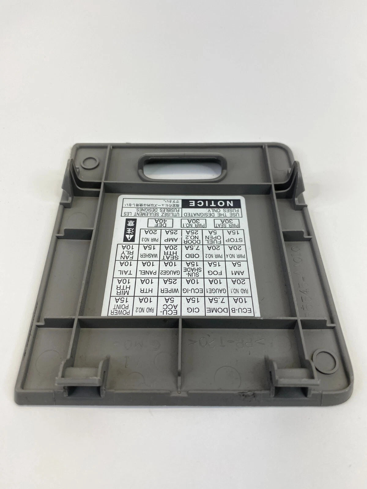 2002 03 04 05 2006 TOYOTA CAMRY DASH PANEL FUSE BOX COVER TRIM LID 55545-AA010
