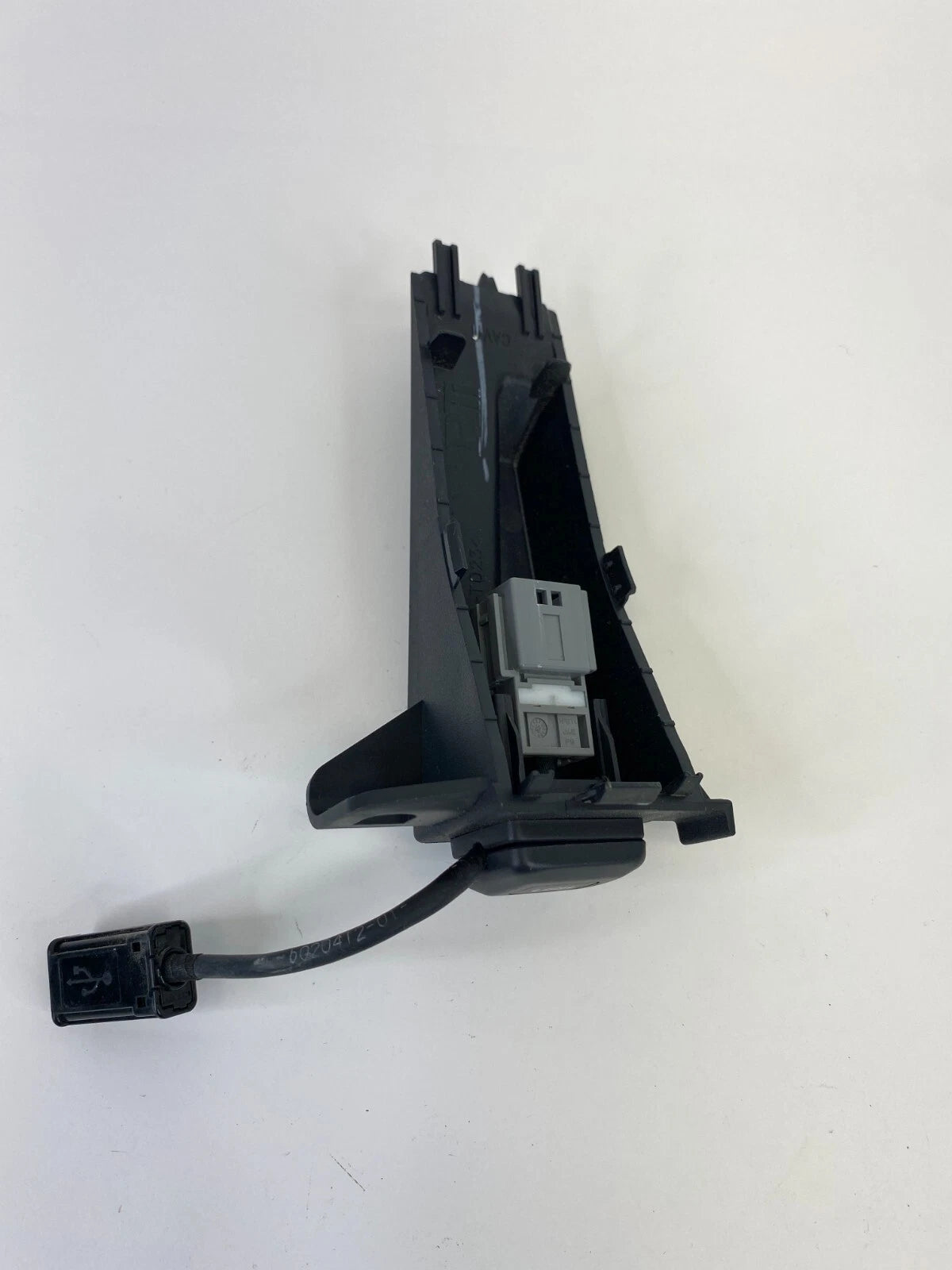 2011-2013 HONDA ODYSSEY GLOVE BOX POCKET USB PORT AUX JACK ASSEMBLY OEM