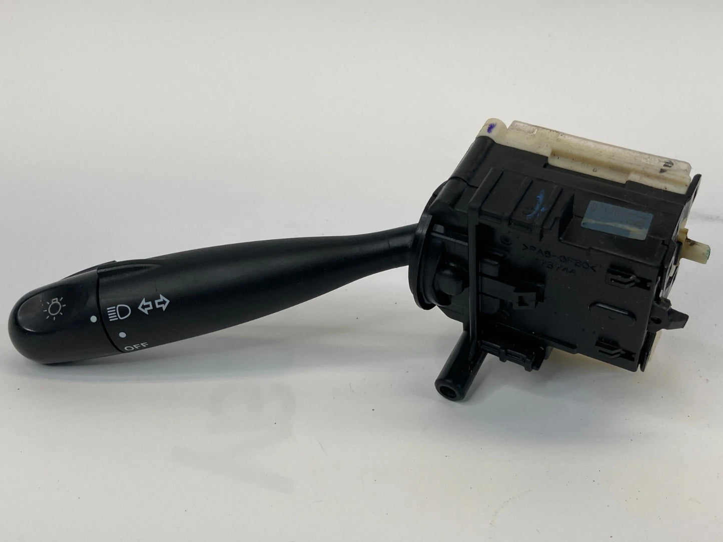 2003-2008 TOYOTA COROLLA HEADLIGHT & TURN SIGNAL SWITCH 173744 OEM