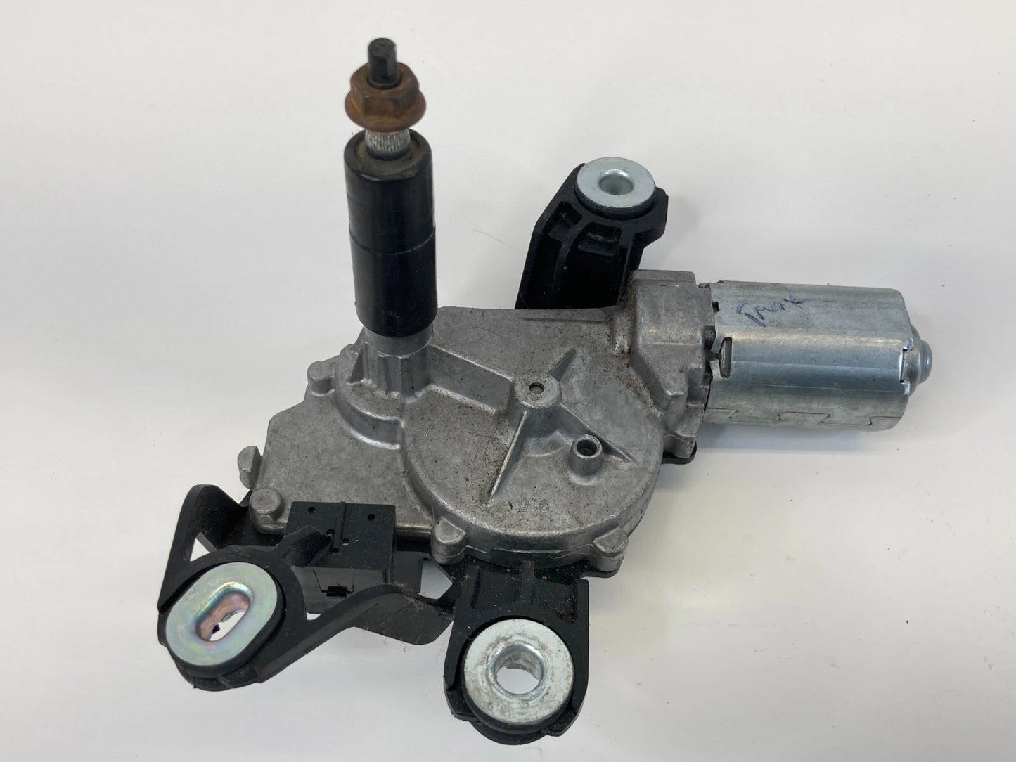 2006-2009 VOLKSWAGEN GTI HATCHBACK REAR TRUNK WINDSHIELD WIPER MOTOR OEM