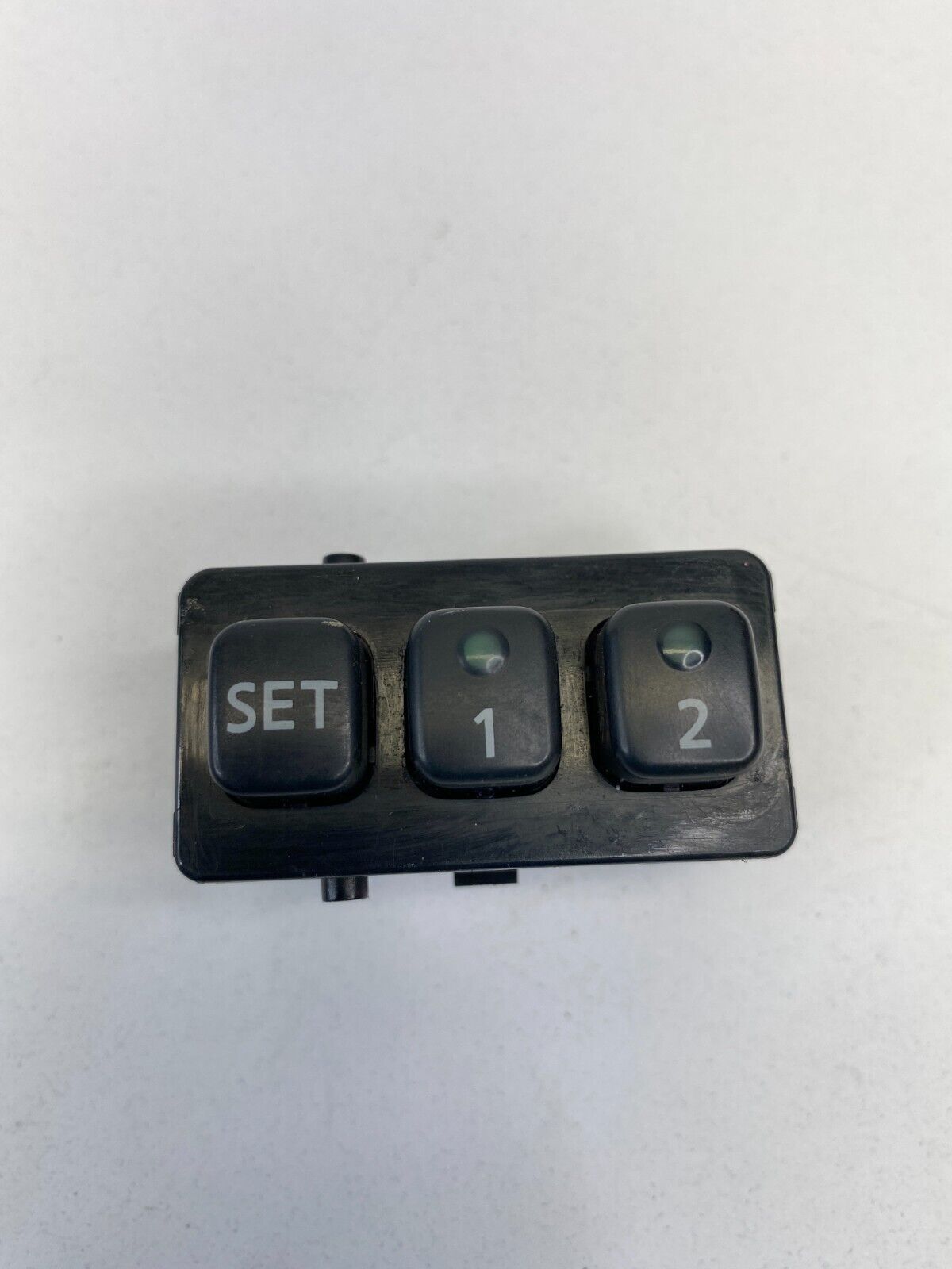 2001-2003 Infiniti QX4 Front Left Driver Side Door Memory Seat Control Switch