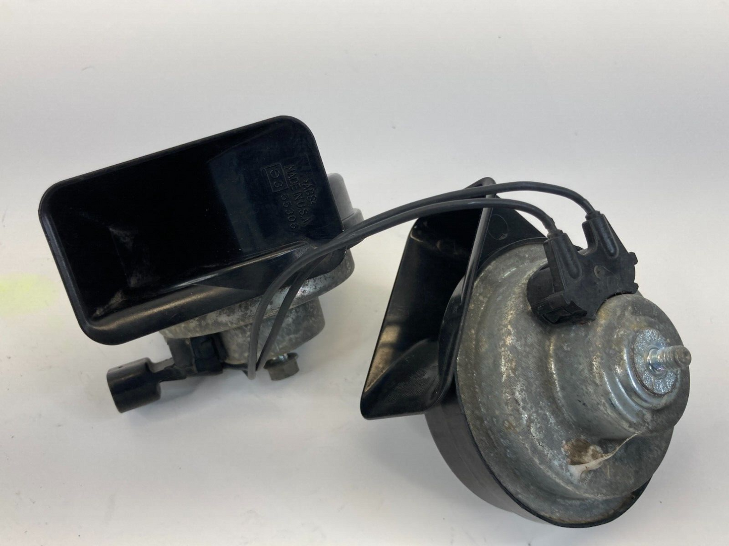 2013-2016 Ford Fusion Low & High Tone Horn Alarm Pitch Siren Signal E355306