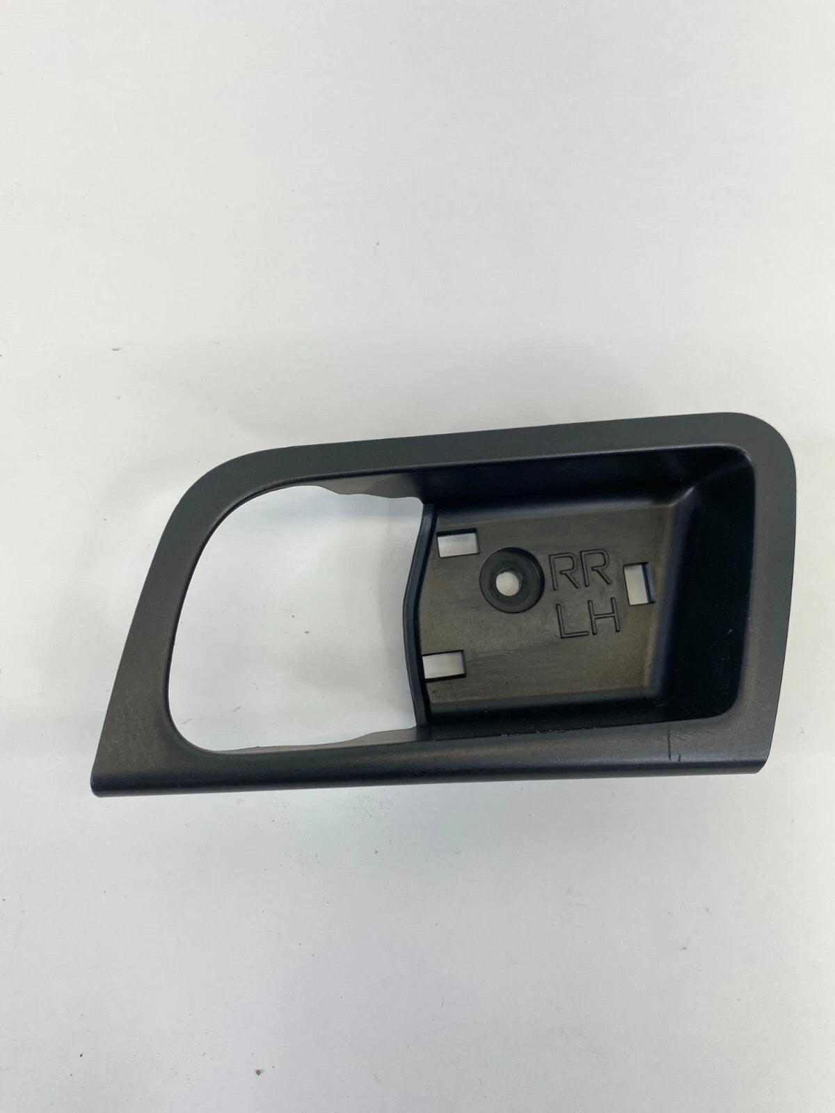2014-2016 KIA OPTIMA REAR LEFT SIDE INNER DOOR HANDLE BEZEL TRIM 83611-2T500 OEM