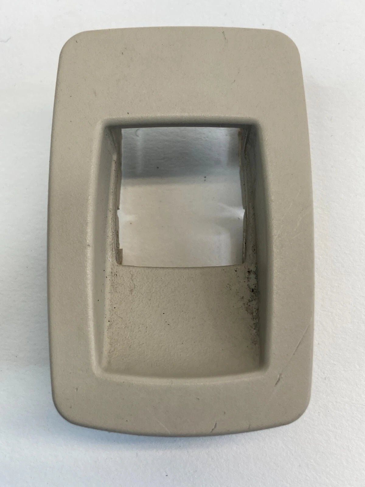 09 10 BMW 535I XDRIVE FRONT RIGHT SIDE DOOR WINDOW SWITCH COVER BEZEL TRIM OEM