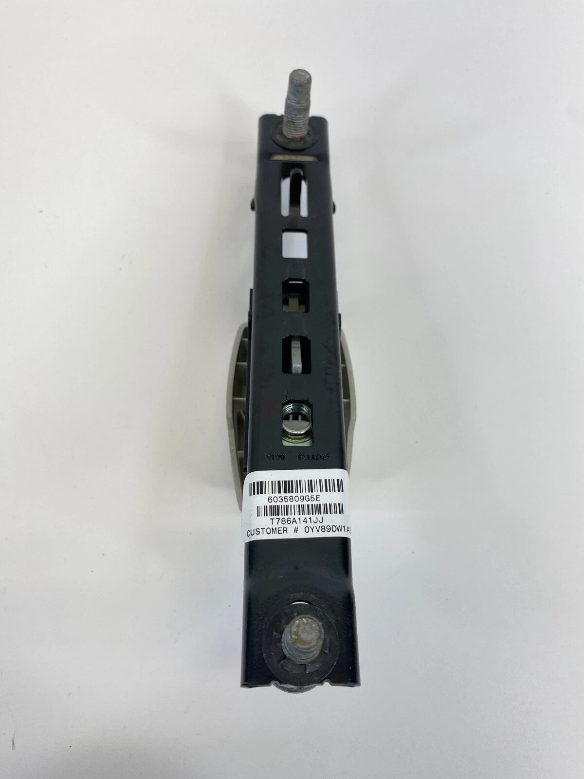 2007-2009 DODGE CALIBER FRONT LEFT SIDE SEAT BELT HEIGHT ADJUSTER 6035809G5E