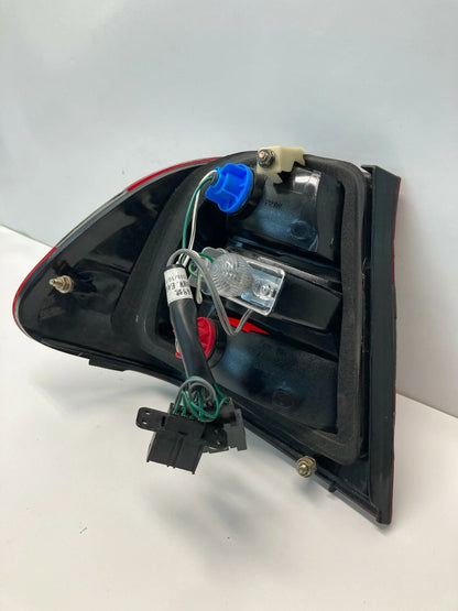 2001 BMW 3-SERIES 325I SEDAN REAR RIGHT PASSENGER SIDE OUTER TAILLIGHT TAIL LAMP