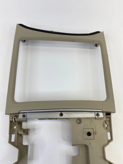 07 08 09 HYUNDAI SANTA FE CENTER CONSOLE UPPER COVER TRIM BEZEL 84651-2B002 OEM