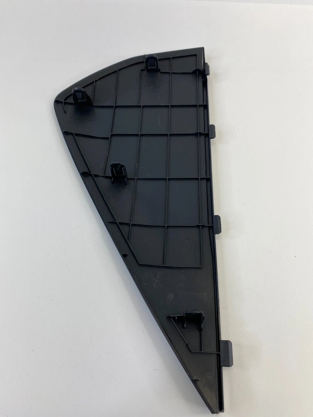 2008-2013 NISSAN ROGUE LEFT DASH INSTRUMENT PANEL END CAP COVER P10961A76000 OEM