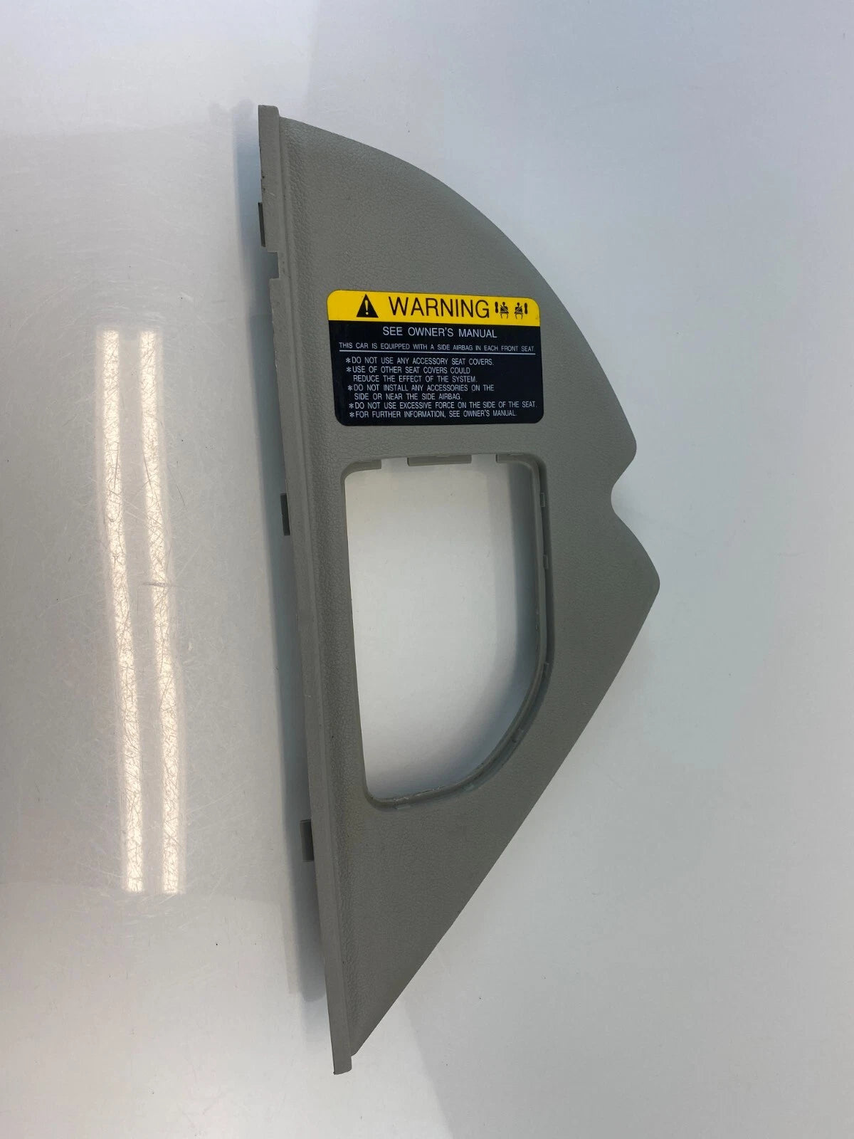 2010-2013 KIA FORTE FRONT LEFT SIDE DASH FUSE BOX COVER TRIM PANEL 84785-1M110