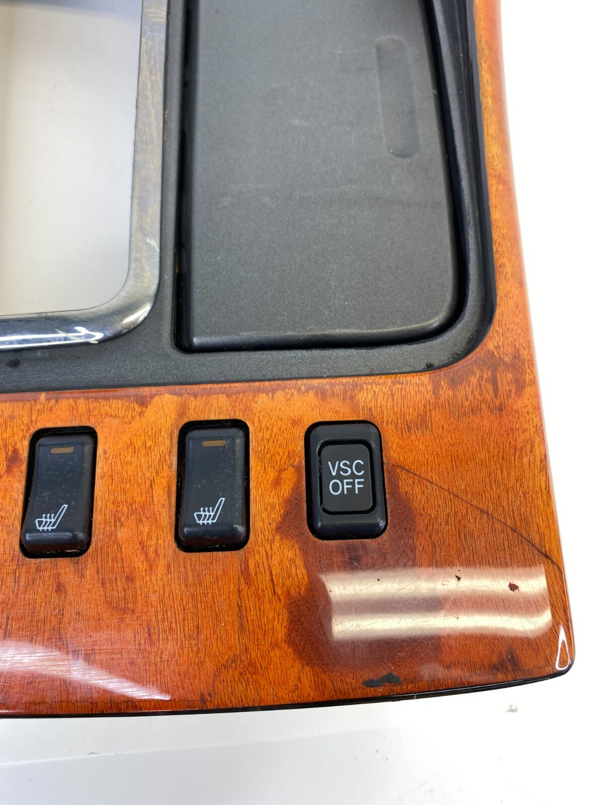 1998-2005 Lexus GS300 Center Console Shifter Cup Holder Trim Bezel 55620-30050