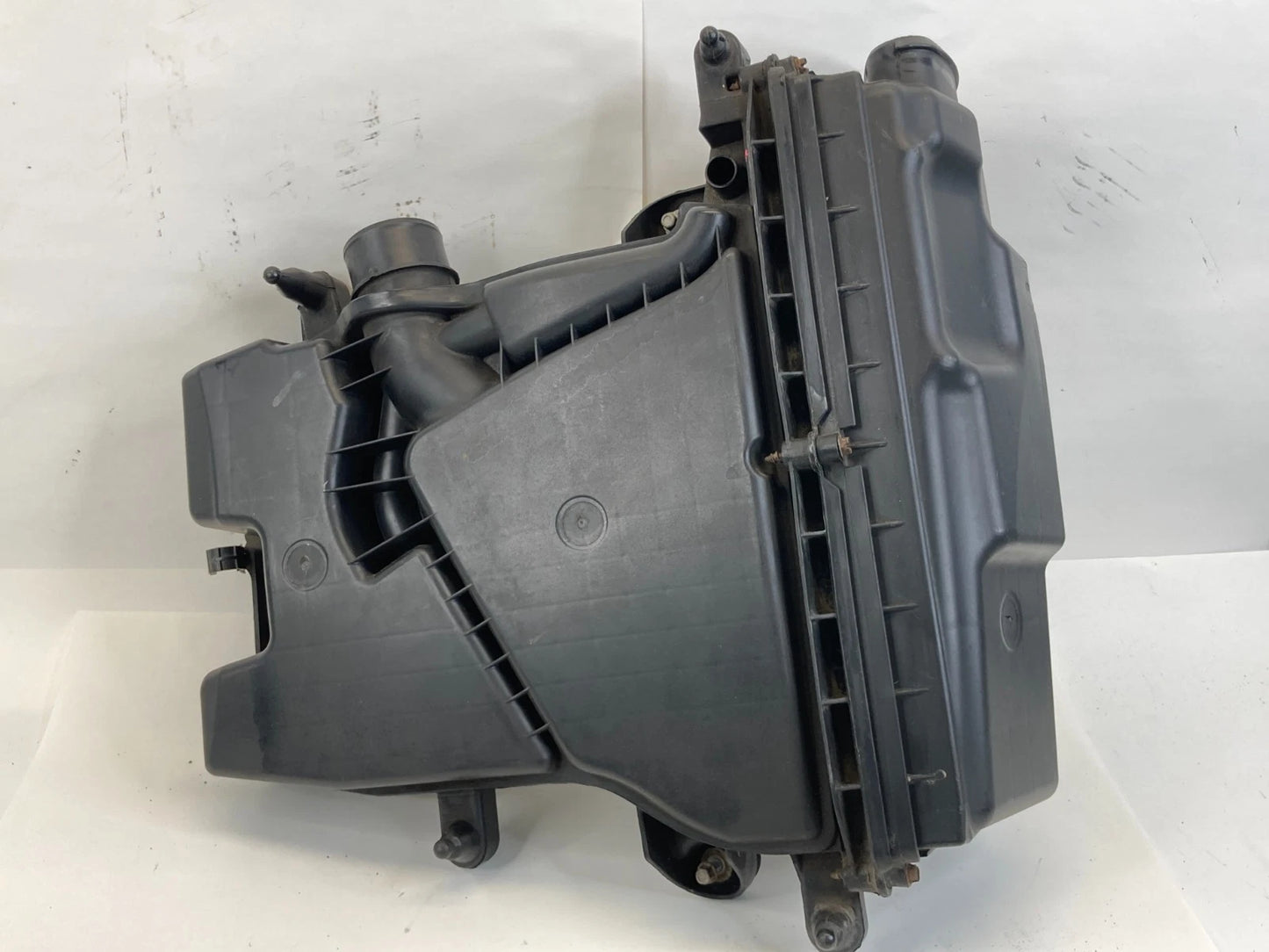 2012-2017 FIAT 500 1.4L AIR INTAKE FILTER BOX HOUSING ASSSEMBLY 68073646AC OEM