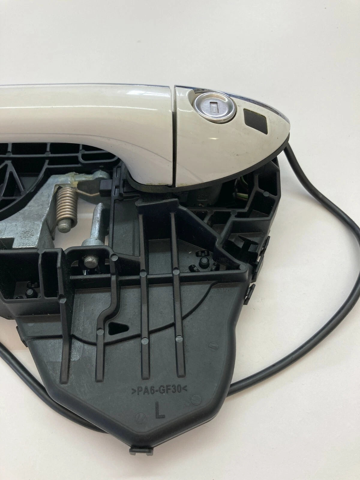 2006-2012 MERCEDES-BENZ ML350 R350 FRONT LEFT EXTERIOR DOOR HANDLE ASSEMBLY OEM