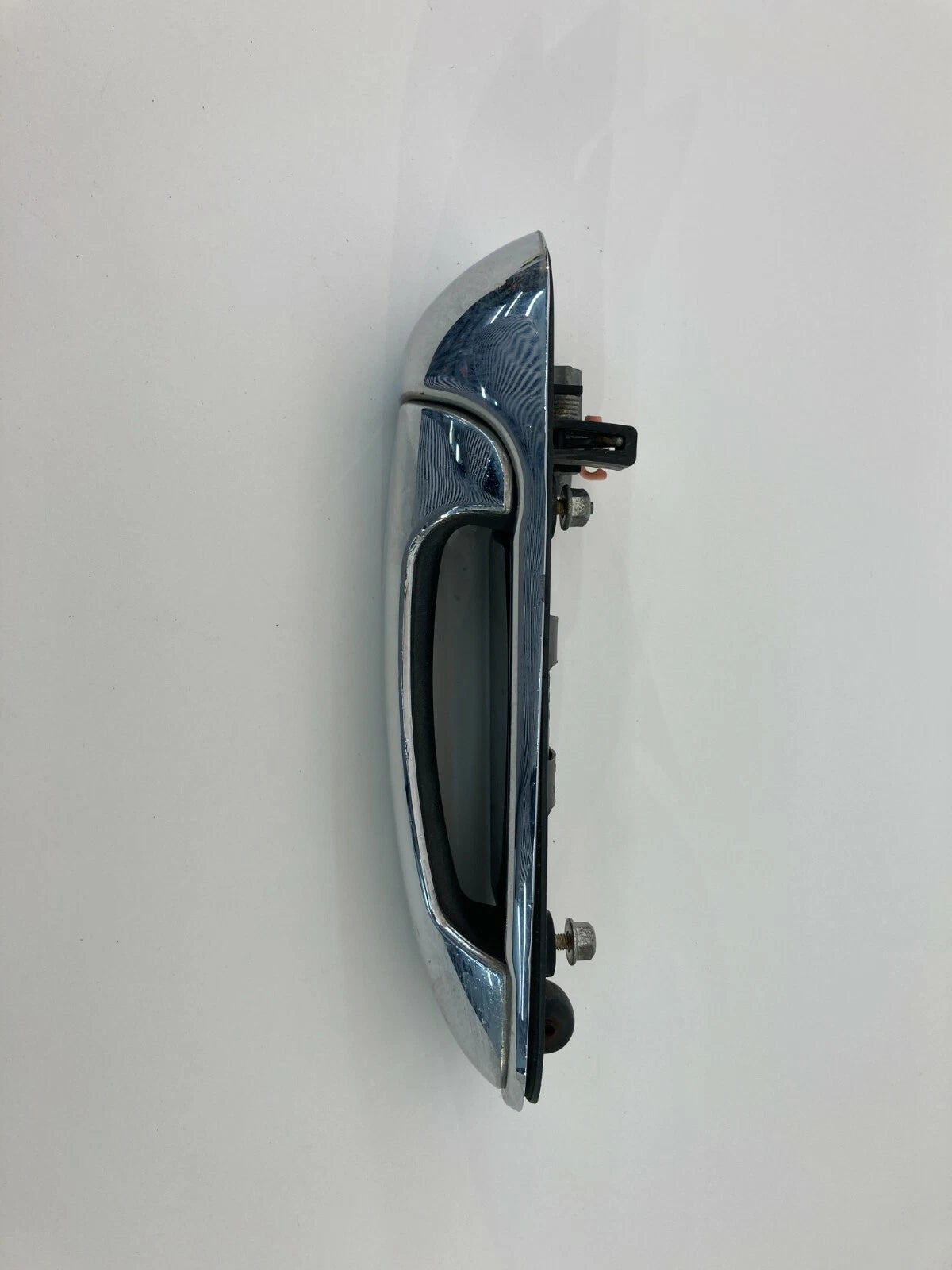 2002-2007 JEEP LIBERTY REAR LEFT DRIVER SIDE OUTSIDE DOOR HANDLE 55360335 OEM