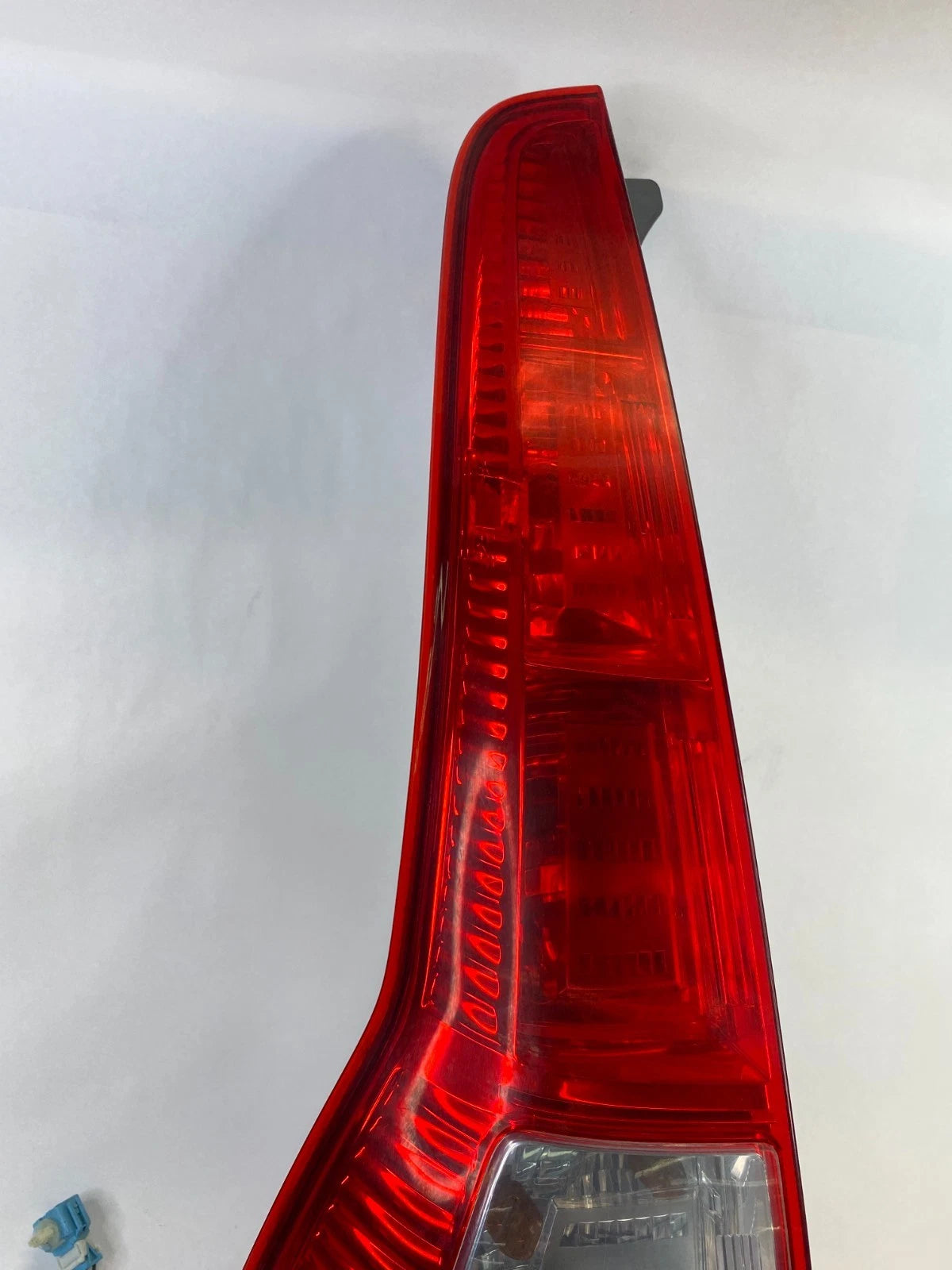 2007-2011 HONDA CR-V LEFT LH REAR TAIL LIGHT LAMP QUARTER PANEL OEM
