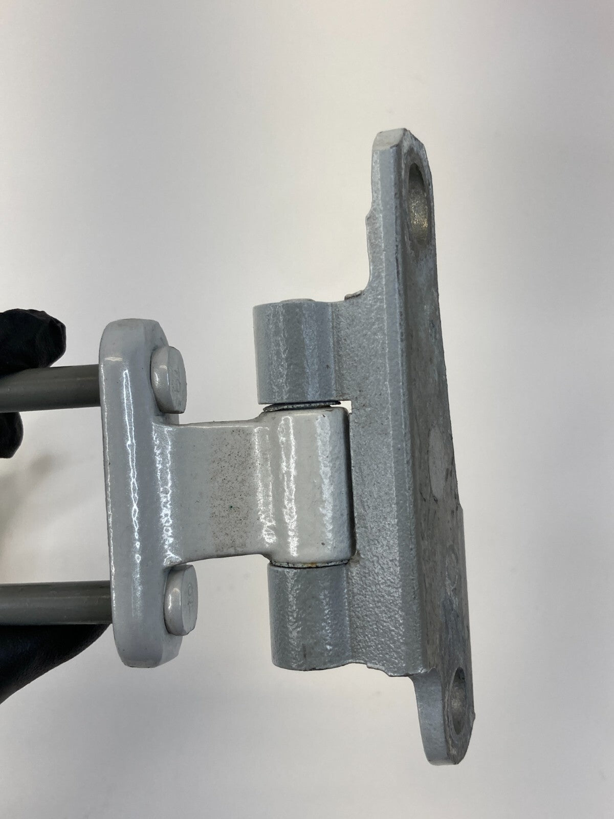 2001 02 03 04 05 2006 Lexus LS430 Rear Right Door Mounting Hinge Set OEM