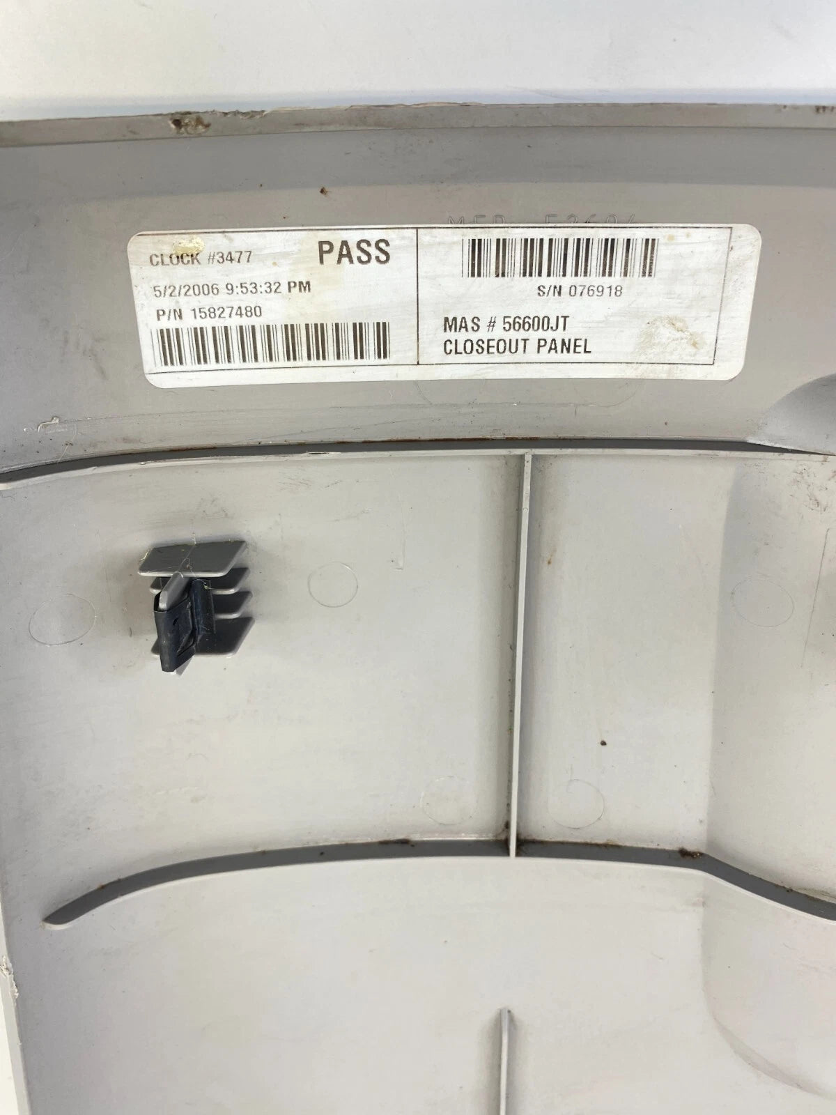2006 2007 SATURN VUE FRONT CENTER CONSOLE PANEL TRIM COVER CAP 15827480 OEM