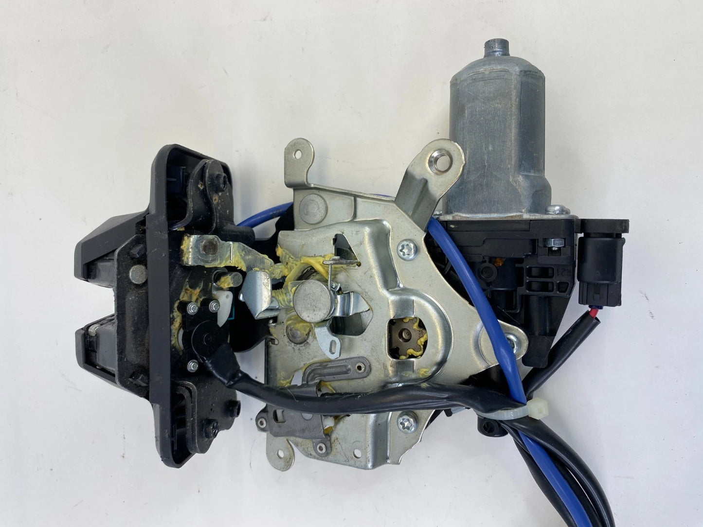 2007 2008 2009 LEXUS RX350 REAR TRUNK LATCH POWER MOTOR ACTUATOR OEM
