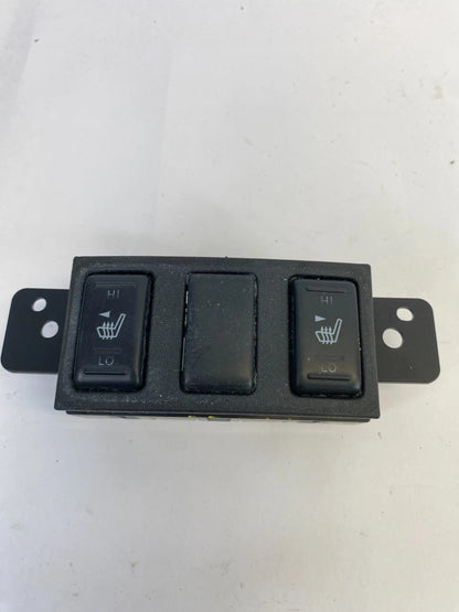 2003-2007 INFINITI G35 SEDAN LEFT & RIGHT HEATED SEAT SWITCHES PAIR SET W/ TRIM
