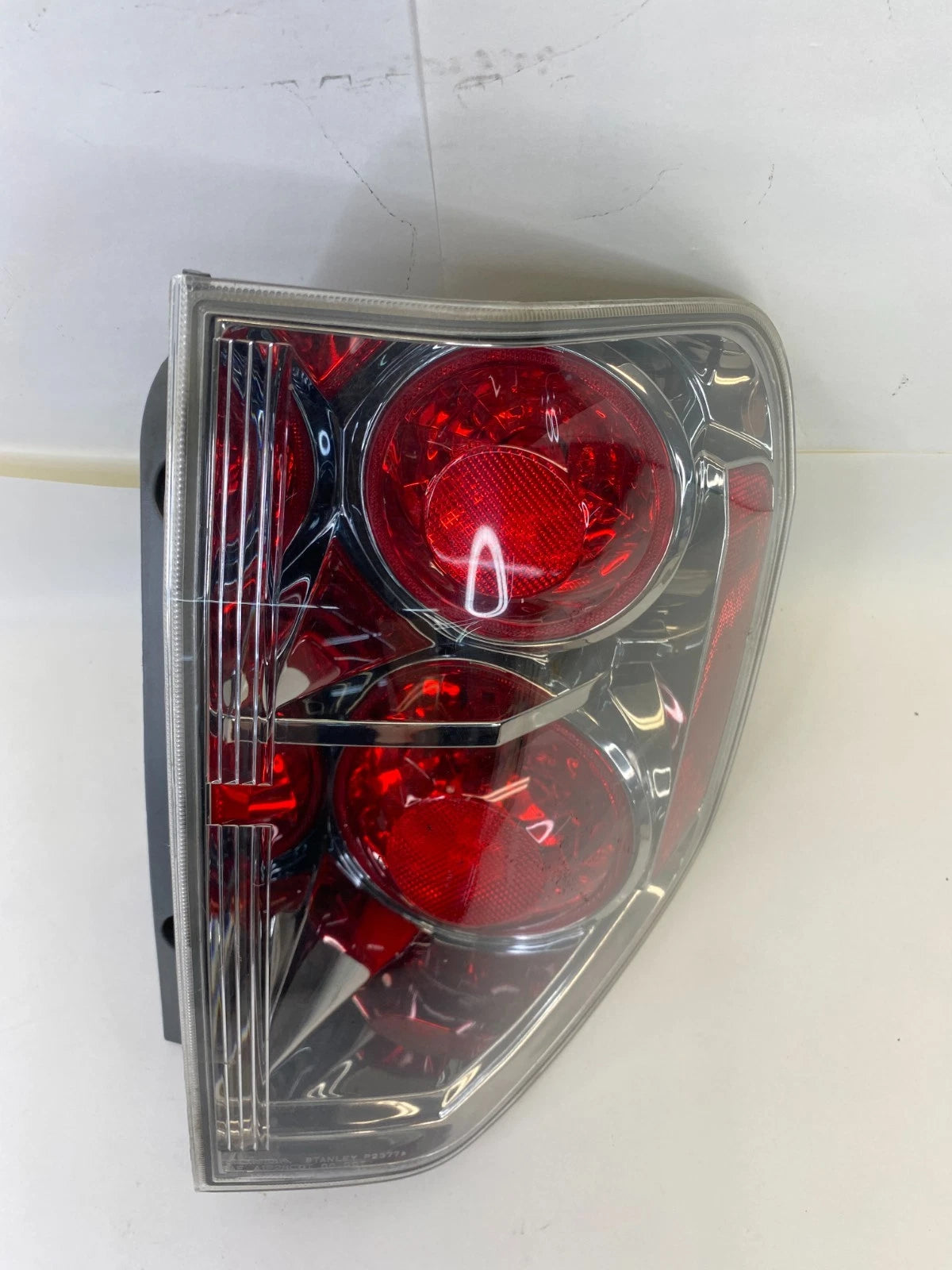 2006-2008 HONDA PILOT RR RIGHT PASSENGER TAILLIGHT TAIL LIGHT LAMP & HARNES OEM