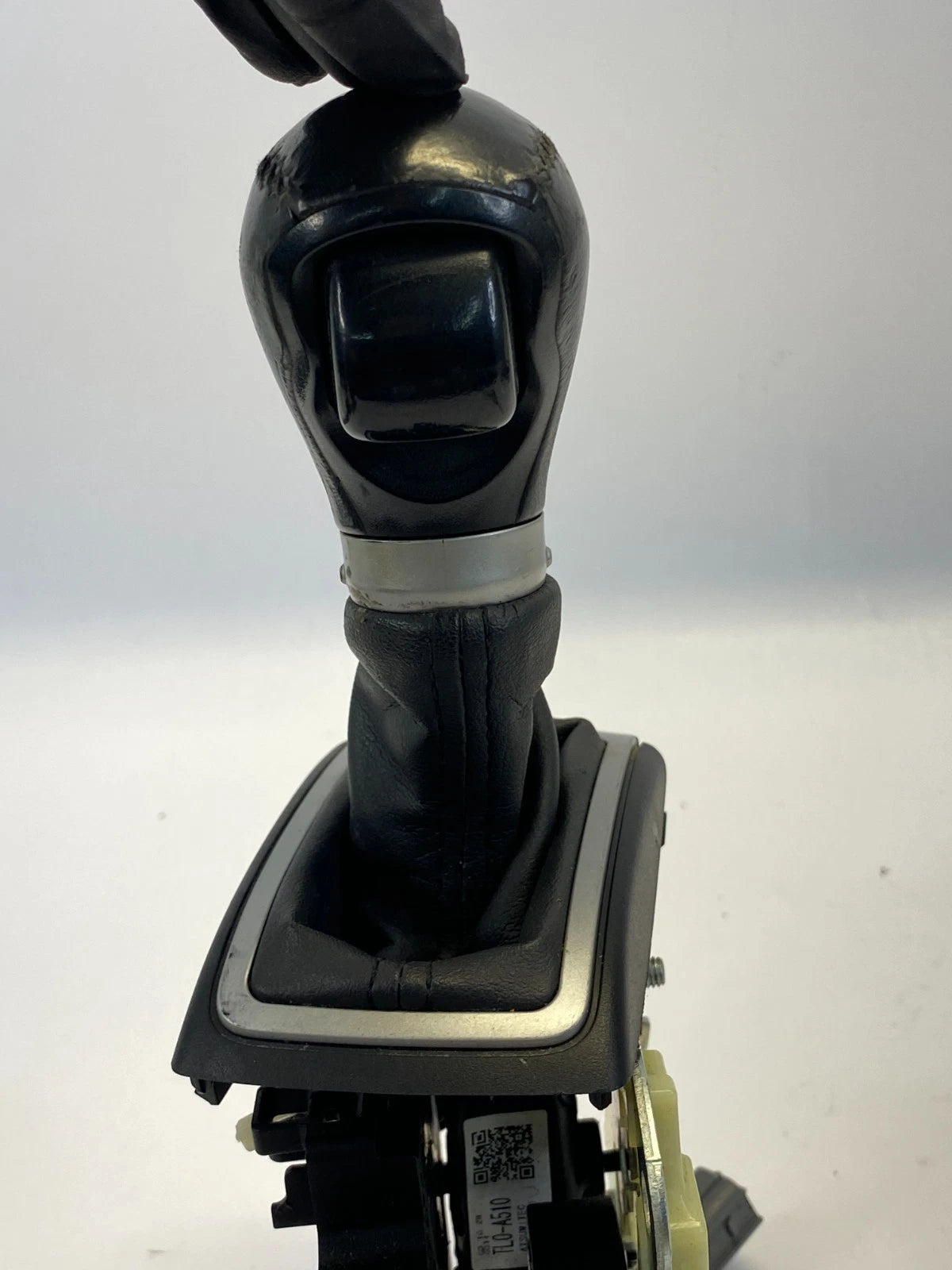 2009-2014 ACURA TL A/T FLOOR GEAR SHIFTER SELECTOR LEVER W BOOT KNOB LEATHER OEM