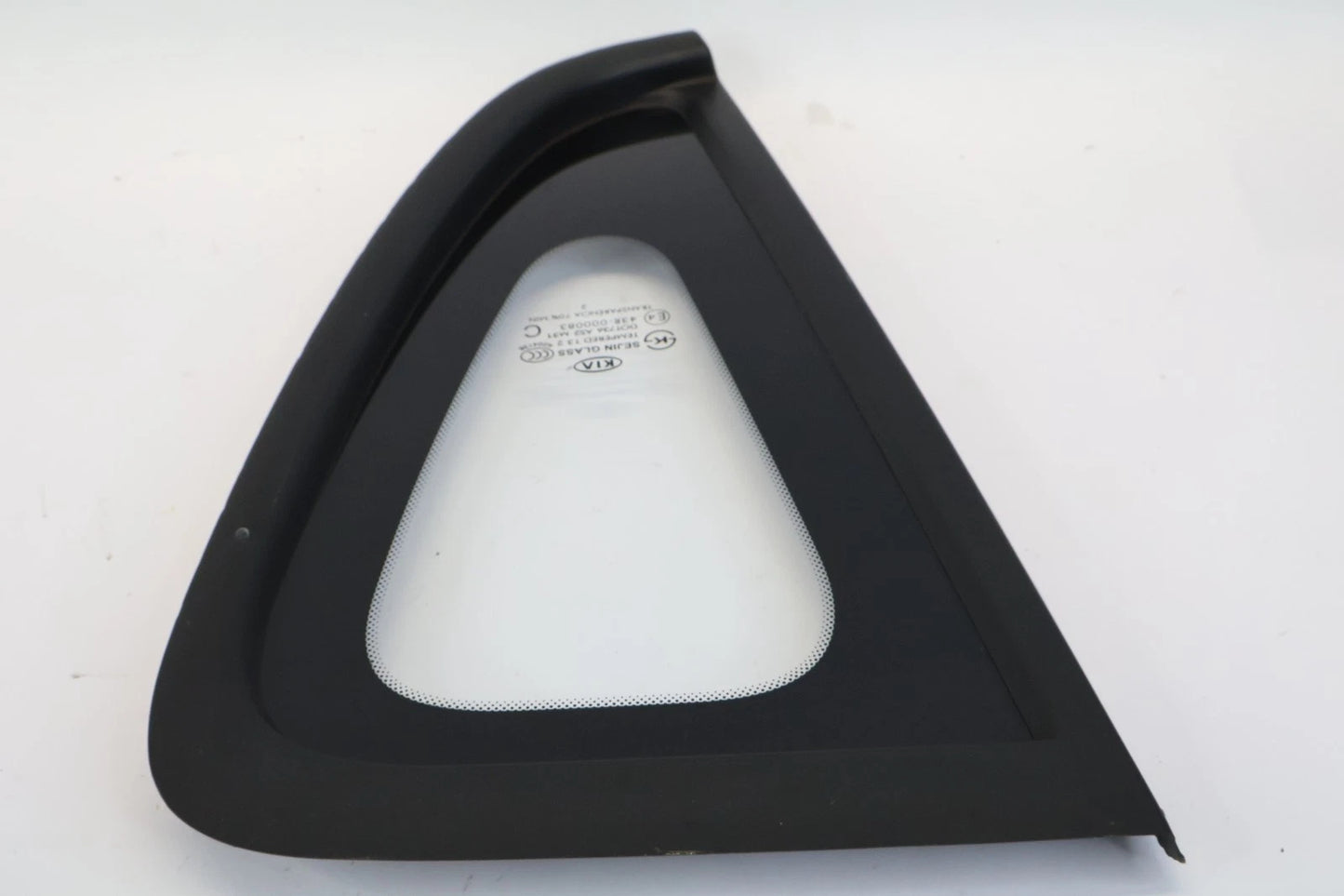 2010-2013 KIA SOUL REAR LEFT DEIVER SIDE QUARTE PANEL FIXED GLASS E443R-000083